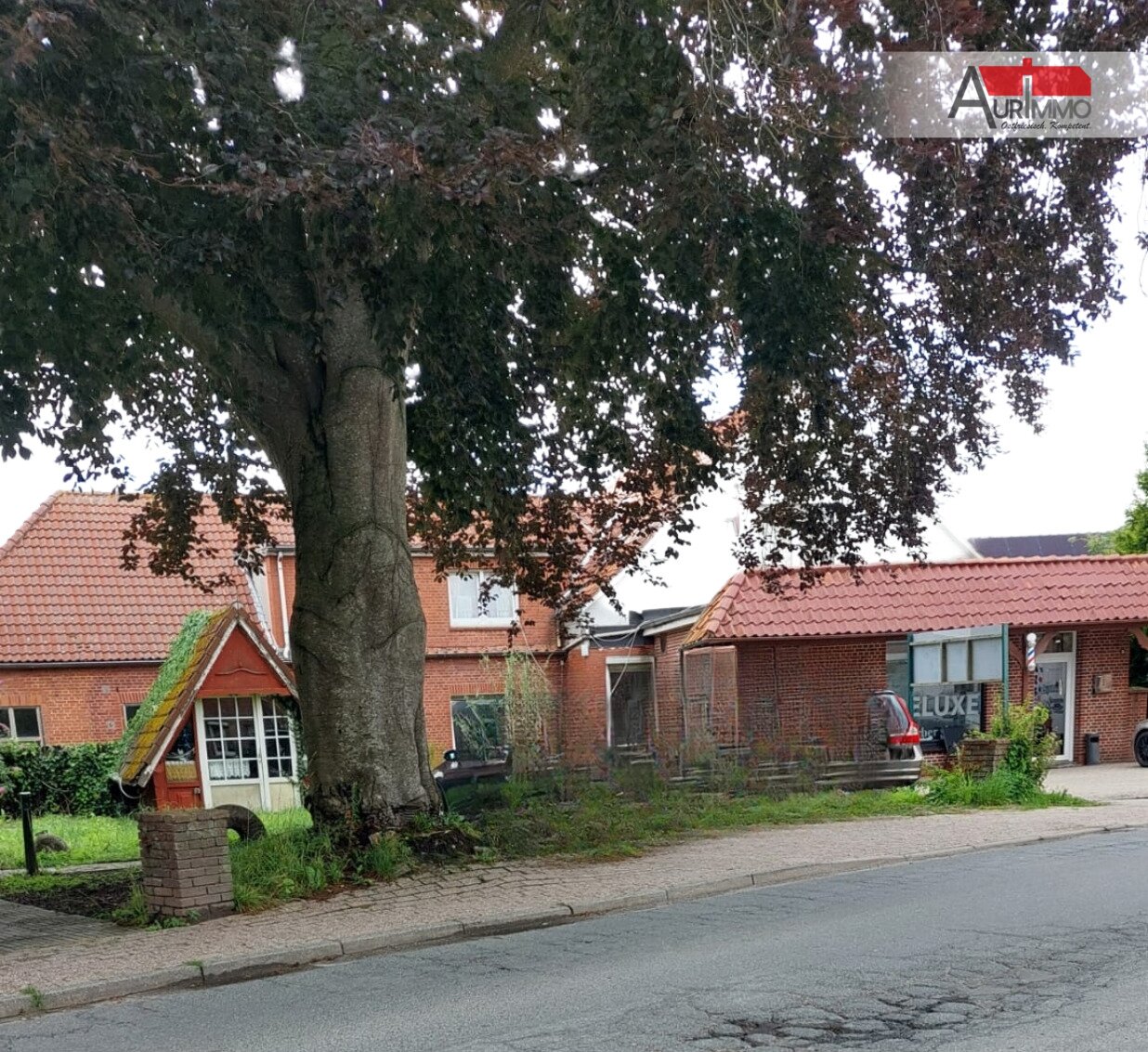 Mehrfamilienhaus, mit 3 WE+ 1 GE + Ausbaureserve, pos. Rendite vom Tag 1!