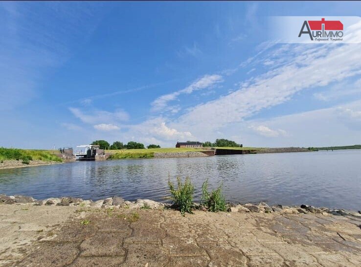 Wasserbecken / Waterbecken Wasserbecken / Waterbecken