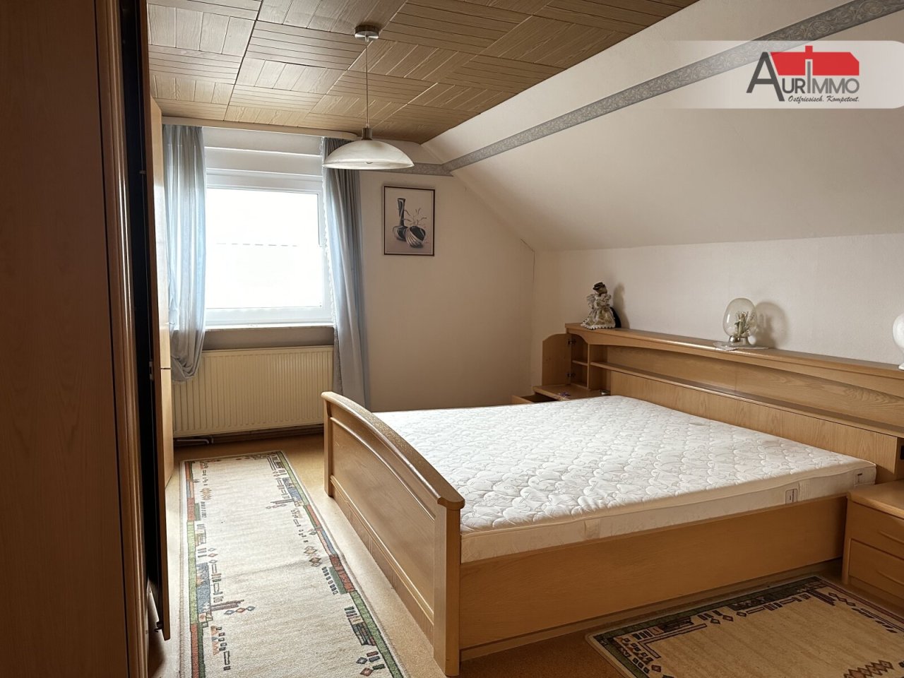 Schlafzimmer 1 OG Schlafzimmer 1 OG