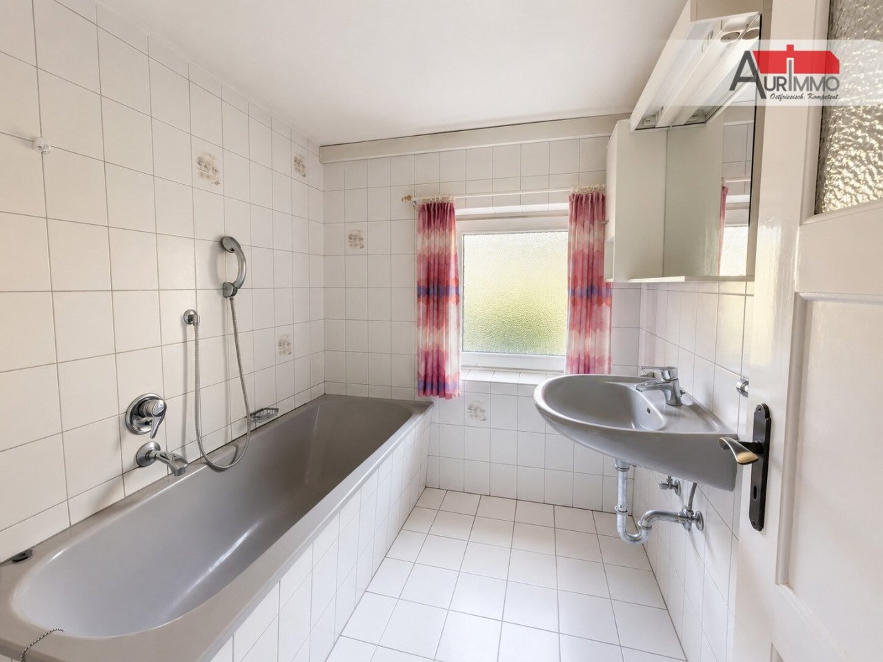 Hochbad im EG Hochbad im EG